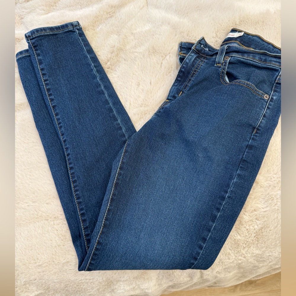 Levi's Women's Skinny Jeans - Dark Blue